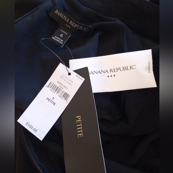 Banana Republic NWT Keyhole Neckline,Blouson Buttoned Sleeved Shift Dress - Picture 7 of 7